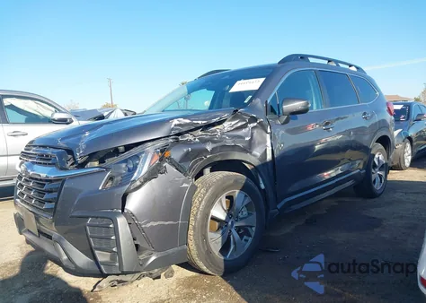 2023 Subaru Ascent Premium 7-Passenger z USA, uszkodzony, nr VIN 4S4WMAED4P3414192